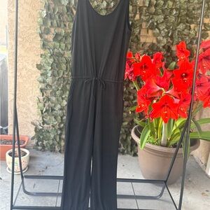 ReoRia Black Jumpsuit with Relaxed Tank Top